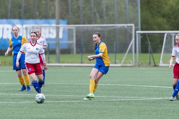 Bild 120 - wBJ Hamburger SV 2 - Victoria 1 : Ergebnis: 0:1